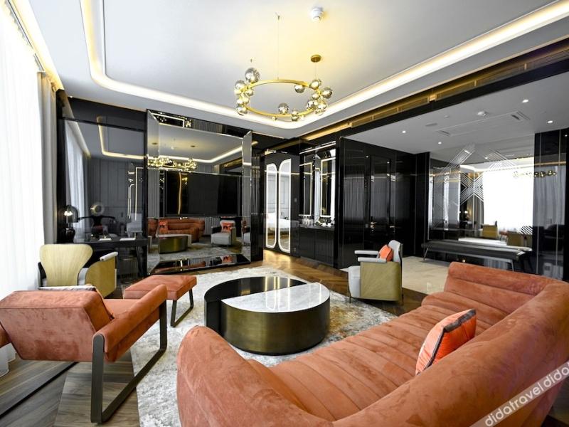 Seven Visions Resort and Places the Dvin