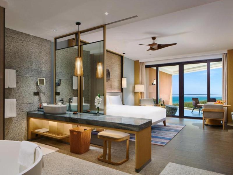 Crowne Plaza Sanya Haitang Bay Resort