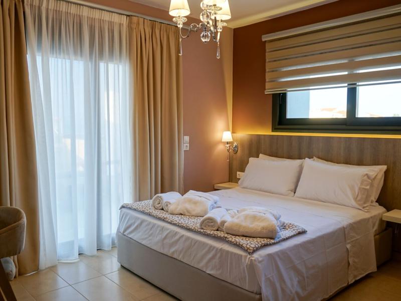 Agnes Deluxe Hotel