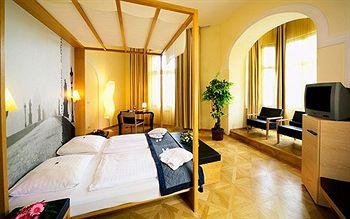 Falkensteiner Maria Prague