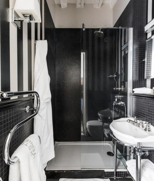 Hotel Verneuil