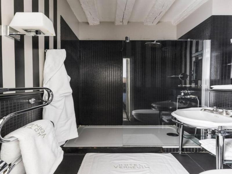 Hotel Verneuil