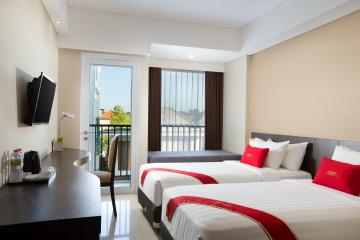 Отель Brits Hotel Kuta Legian Индонезия, Кута, фото 13