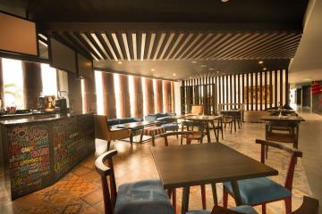 Отель Brits Hotel Kuta Legian Индонезия, Кута, фото 25