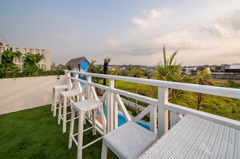 Отель IZE Canggu Индонезия, Кута, фото 58