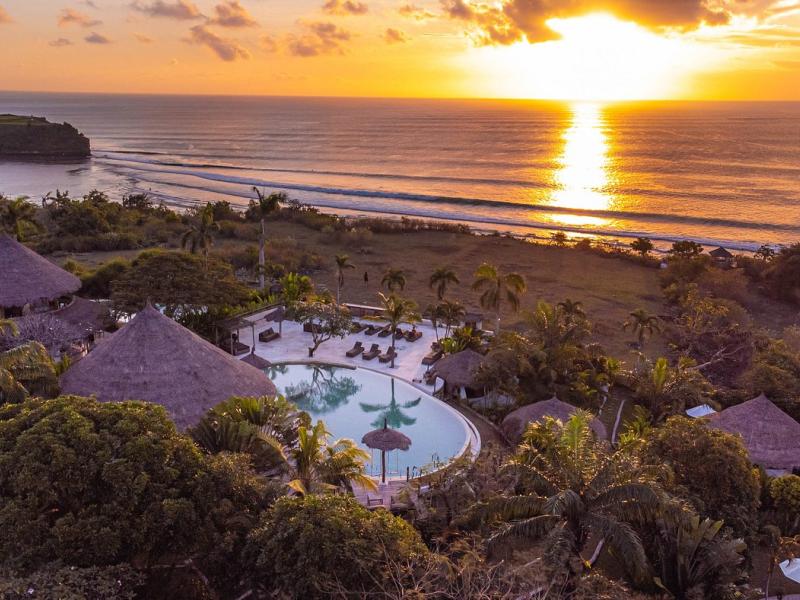 La Joya Balangan Beach Resort
