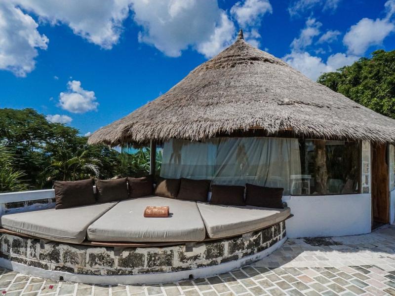 La Joya Balangan Beach Resort