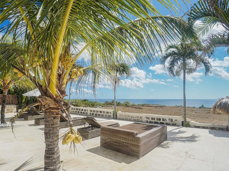 La Joya Balangan Beach Resort