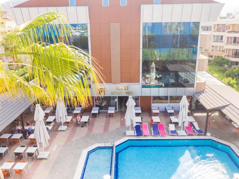 Fame Beach Hotel