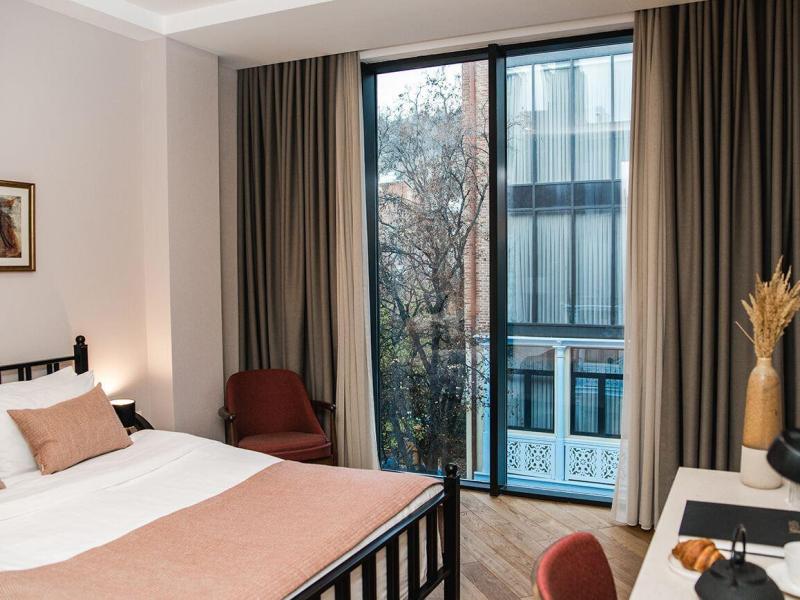 Makmani Hotel