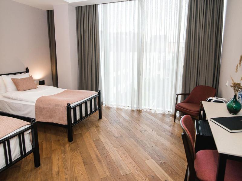 Makmani Hotel
