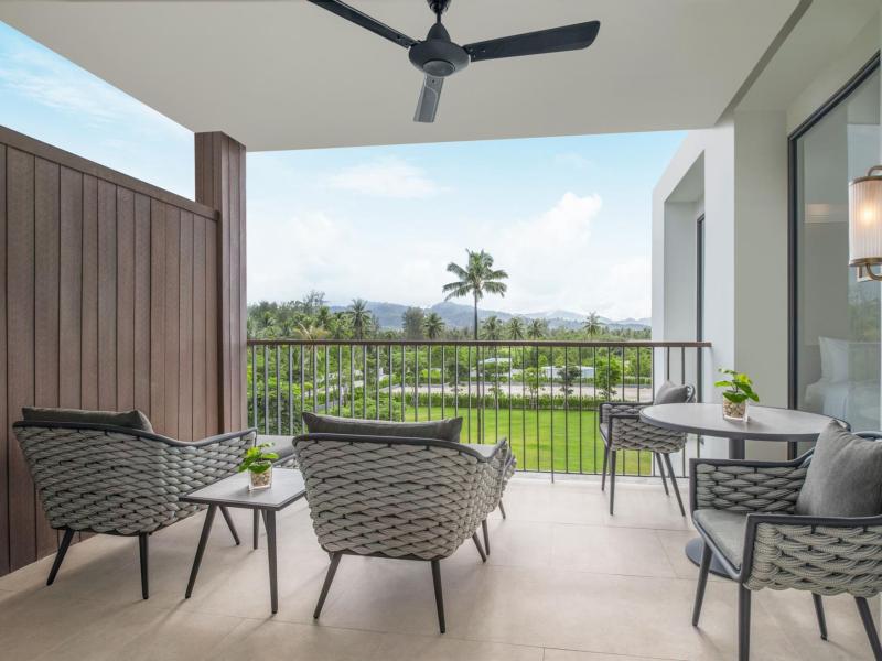 JW Marriott Khao Lak Resort Suites