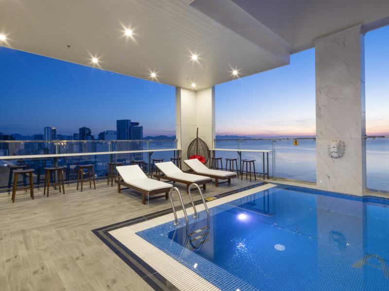 Avari Hotel Nha Trang