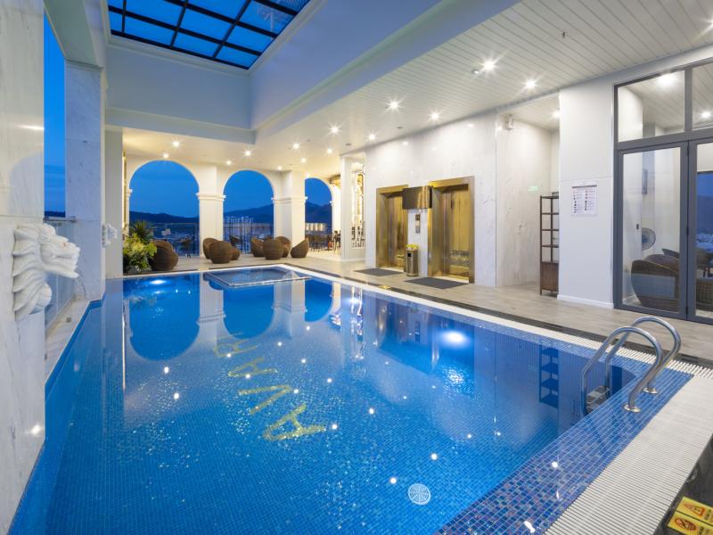 Avari Hotel Nha Trang