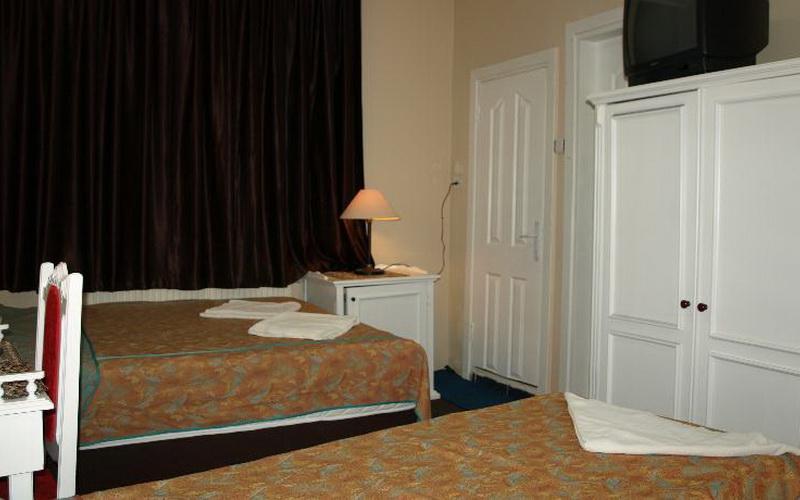 Family Istanbul Hotel & Suites