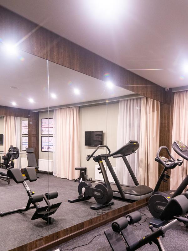 Resident City Hotel