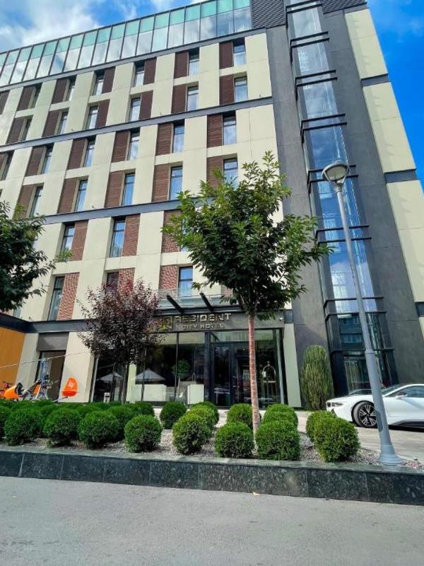 Resident City Hotel