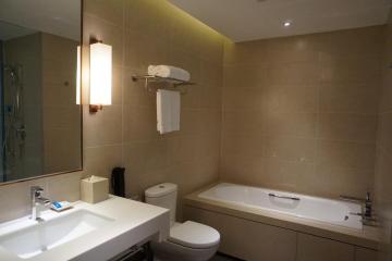 Отель Aloft Dalian Китай, Далянь, фото 11