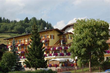 Alle Alpi hotel Moena