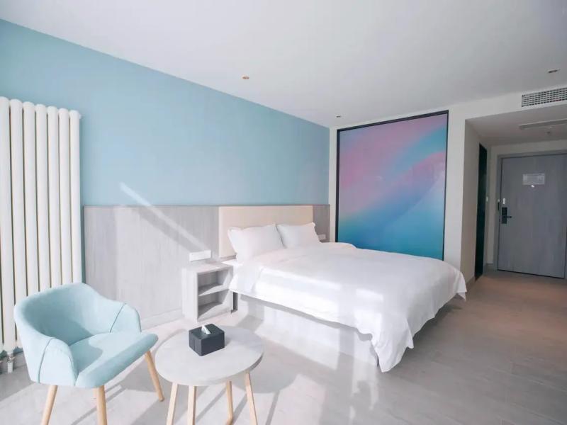 Shijia Boutique (Beijing Sanlitun Tuanjiehu Subway Station)