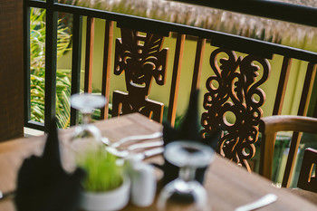 Honai Resort