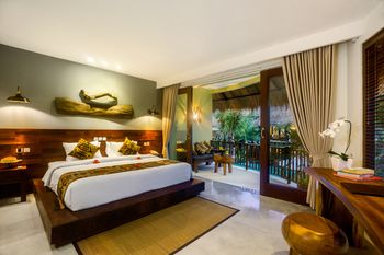 Honai Resort