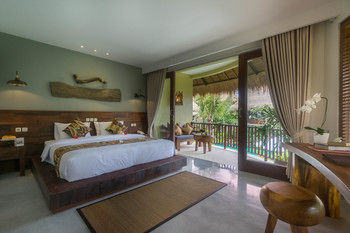 Honai Resort