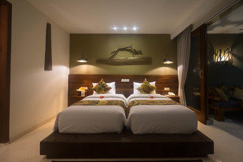 Honai Resort