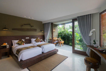 Honai Resort