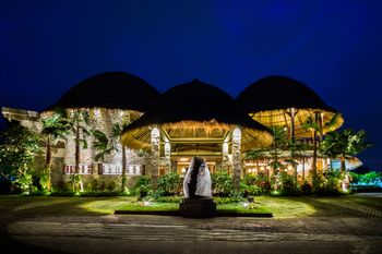 Honai Resort
