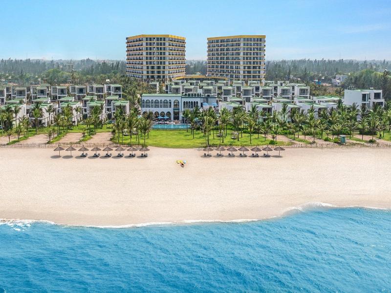 Wyndham Hoi An Royal Beachfront Resort & Villas