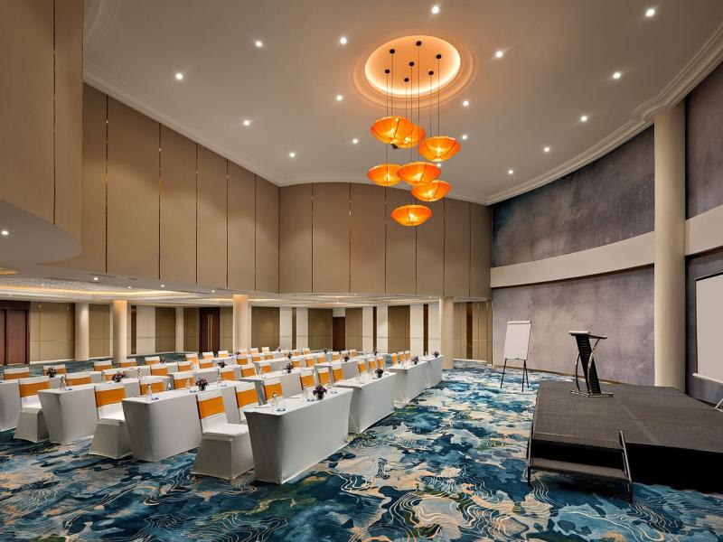 Wyndham Hoi An Royal Beachfront Resort & Villas