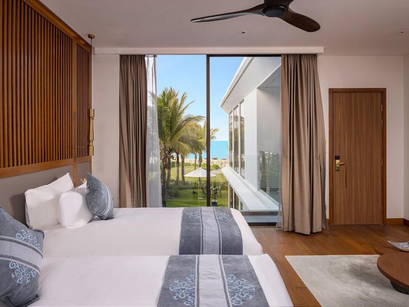 Wyndham Hoi An Royal Beachfront Resort & Villas