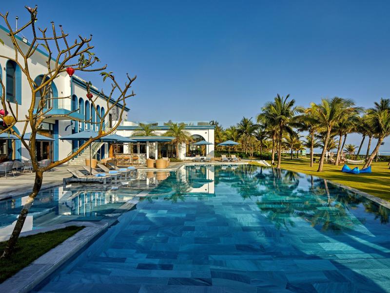 Wyndham Hoi An Royal Beachfront Resort & Villas