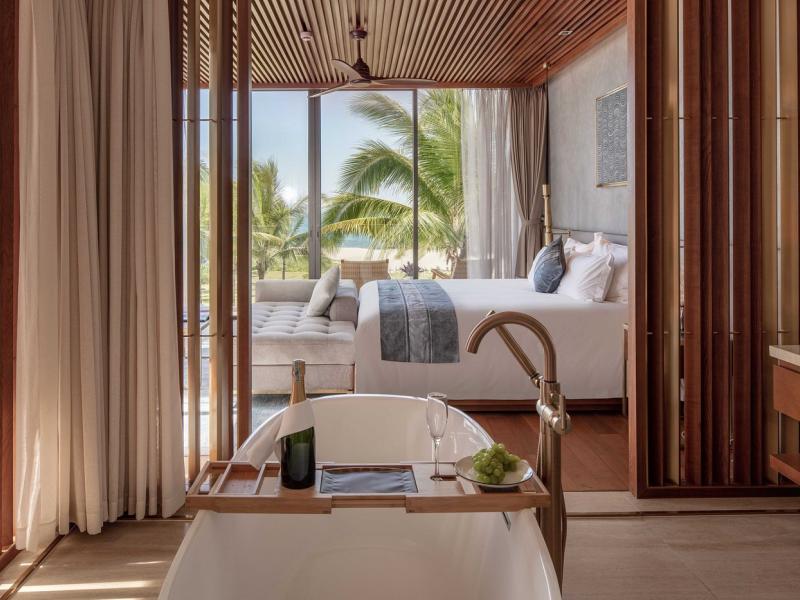 Wyndham Hoi An Royal Beachfront Resort & Villas