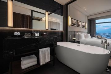 Отель Crowne Plaza Danang City Centre by IHG Вьетнам, Дананг, фото 27