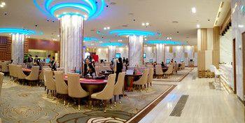 Royal Halong Hotel