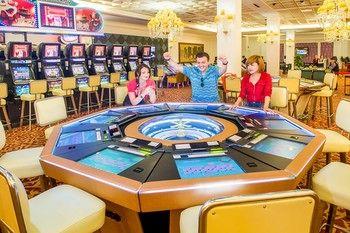 Royal Halong Hotel