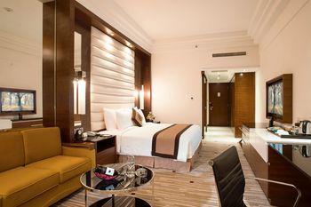 Royal Halong Hotel
