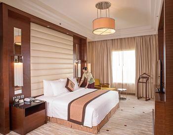 Royal Halong Hotel