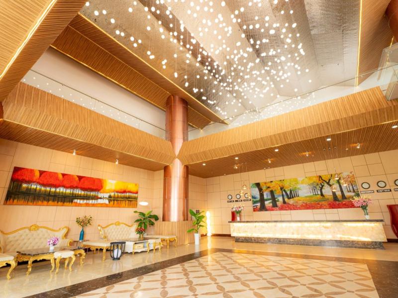 Ocean Waves Resort Cam Ranh