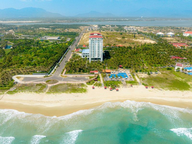 Ocean Waves Resort Cam Ranh