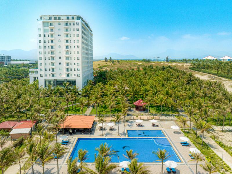 Ocean Waves Resort Cam Ranh