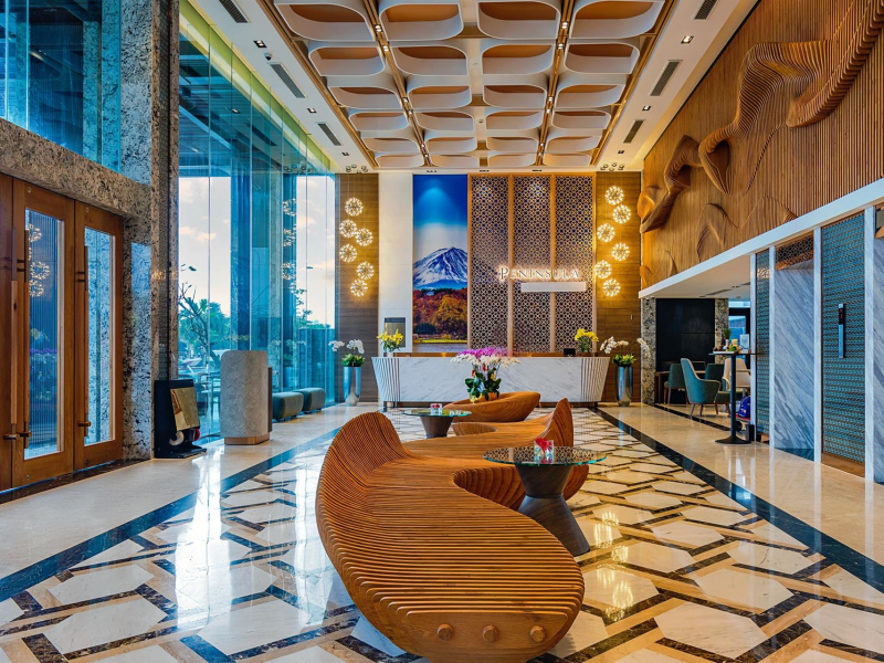 Peninsula Hotel Danang