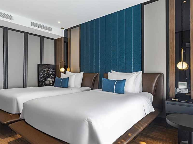 Peninsula Hotel Danang