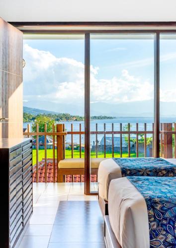 Lovina Beach Club & Resort