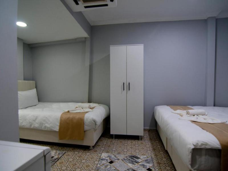 Istanbul Palace Hotel