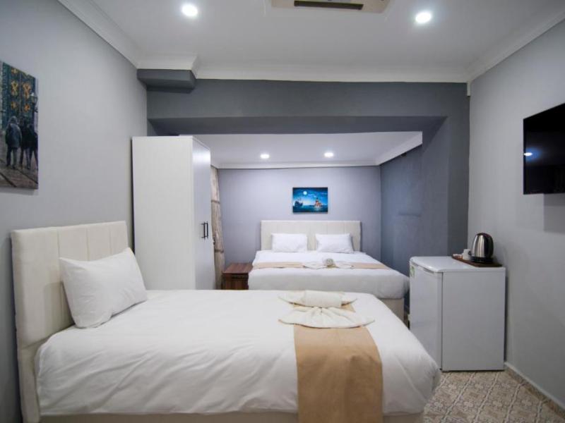 Istanbul Palace Hotel