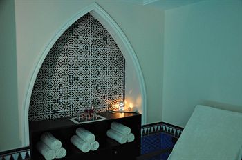 Al Mashreq Boutique