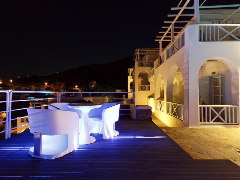 Far Out Hotel & Spa